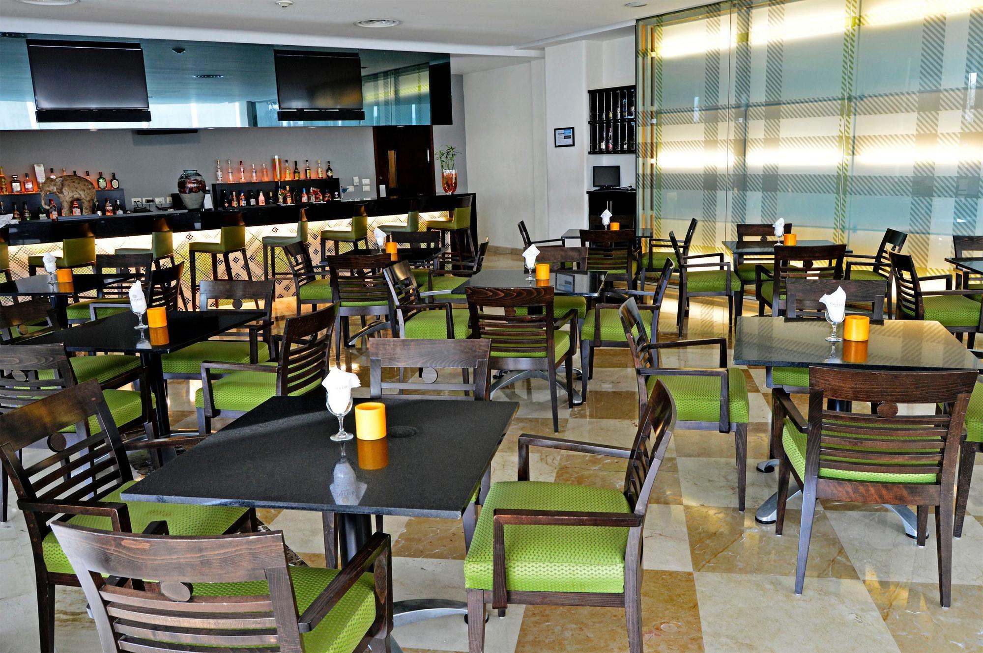 Ramada Plaza By Wyndham Veracruz Boca Del Rio Eksteriør billede