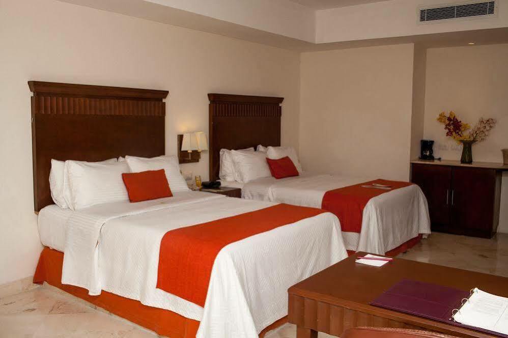 Ramada Plaza By Wyndham Veracruz Boca Del Rio Eksteriør billede